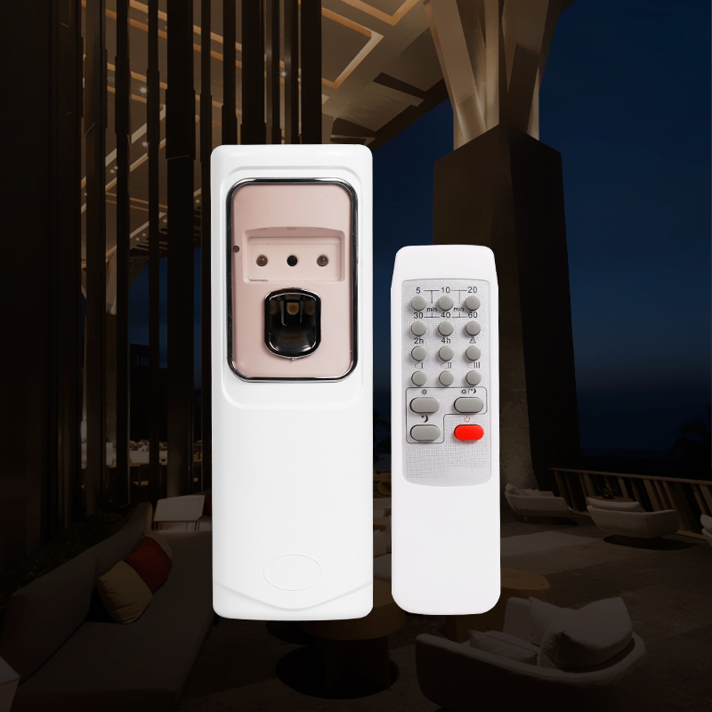 Commercial aroma diffuser scent air machine operating in a large space